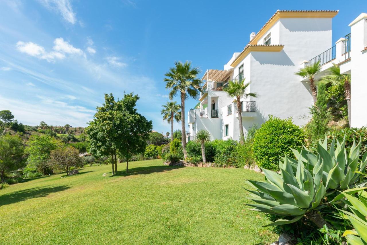 Apartment Alhaurin Golf Malaga Bagian luar foto
